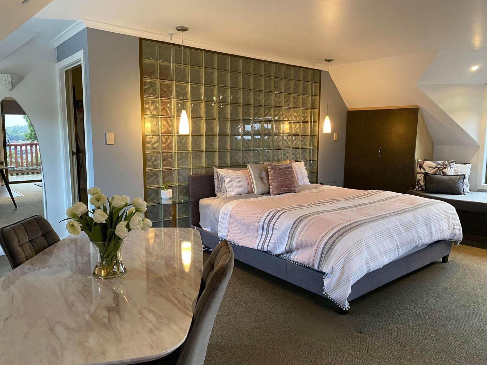 Gordon Gateway Motel Strahan Ngoại thất bức ảnh